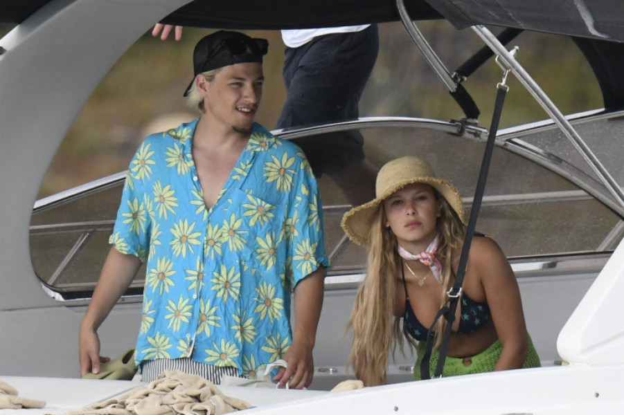 *PREMIUM-EXCLUSIVE* *MUST CALL FOR PRICING* 'Stranger Things' actress Millie Bobby Brown and boyfriend Jake Bongiovi can't keep their hands off each other during their Sardinian getaway!