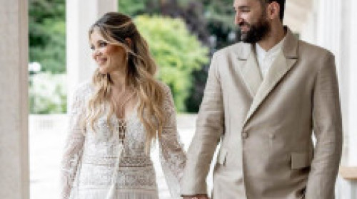 Smiley și Gina Pistol au sărbătorit doi ani de la nuntă. Mesajul ironic postat de artist pe internet: „Doar noi le înțelegem”