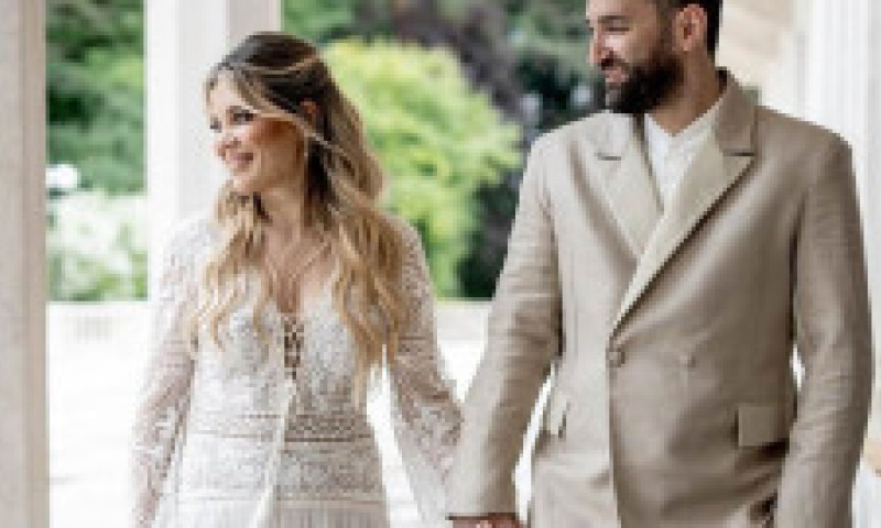 Smiley și Gina Pistol au sărbătorit doi ani de la nuntă. Mesajul ironic postat de artist pe internet: „Doar noi le înțelegem”