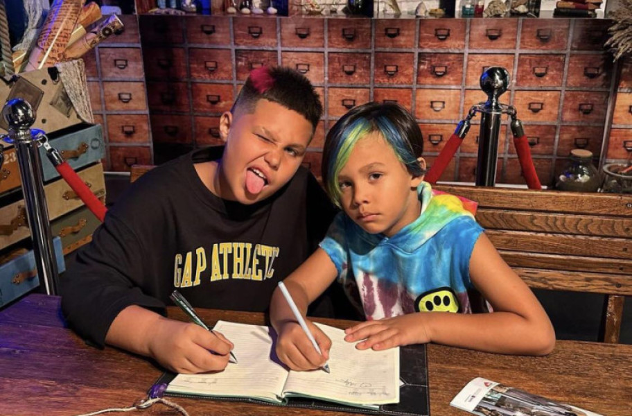Akim si Dominic/ Foto: Instagram