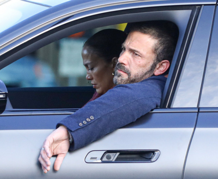 Ben Affleck and Jennifer Lopez at fast food afgain