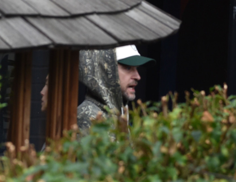 *EXCLUSIVE* The American singer-songwriter and record producer Justin Timberlake and wife Jessica Biel out having some lunch before Justin's concert tonight at Co Op Live Manchester.
