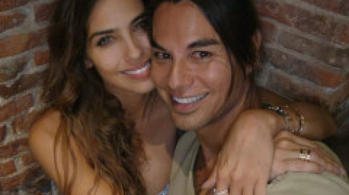 Iubita lui Julio Iglesias Jr., răvășitoare într-o rochie mini, în vacanță în Paris. Fanii: „Ești superbă!”