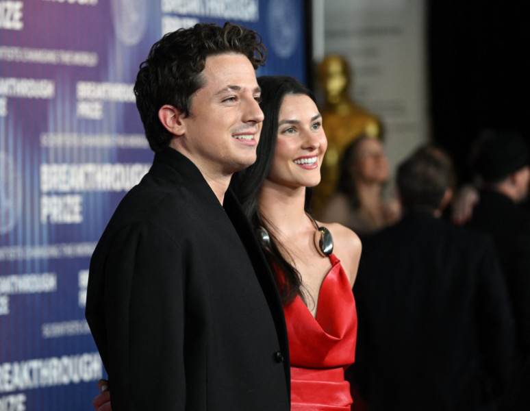 Charlie Puth și Brooke Sansone/ Profimedia