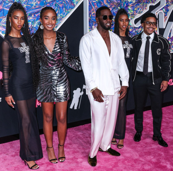 Diddy și patru dintre copiii lui / Foto: Profimedia