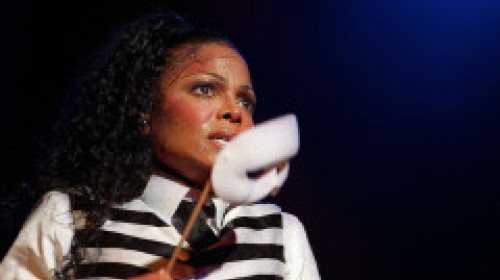 Janet Jackson, despre momentul când i s-au rupt pantalonii în fața reginei Elisabeta: „Nu mi-a venit să cred”