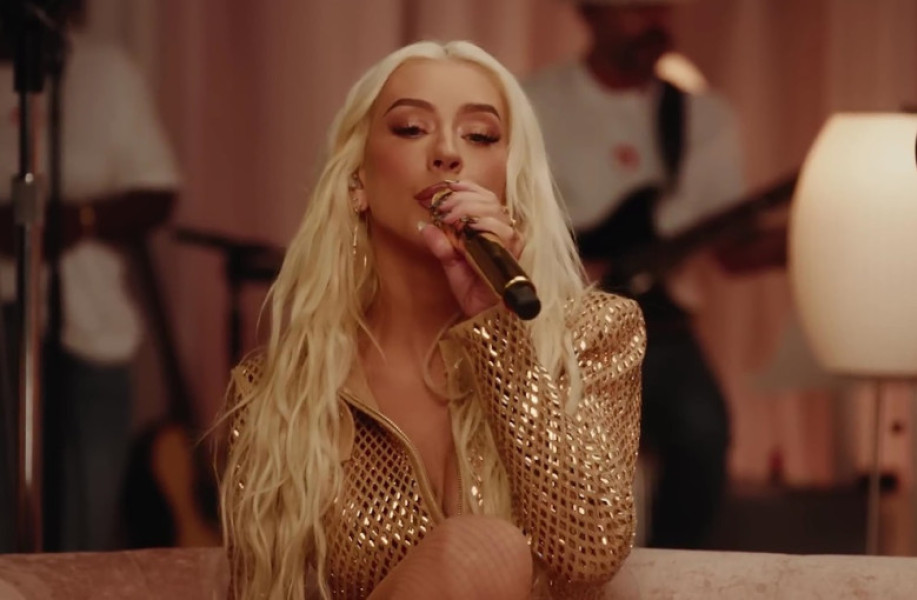 Christina Aguilera celebrates the 25th Anniversary of her self-titled debut album featuring musical guests Sabrina Carpenter and MGK