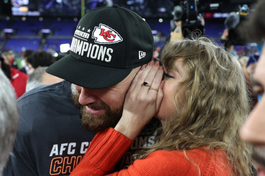 taylor swift si travis kelce (12)