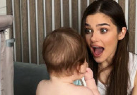 Theo Rose nu-și mai dorește al doilea copil. Ce spune artista despre căsnicia cu Anghel Damian: „M-am adaptat la viața de familie”