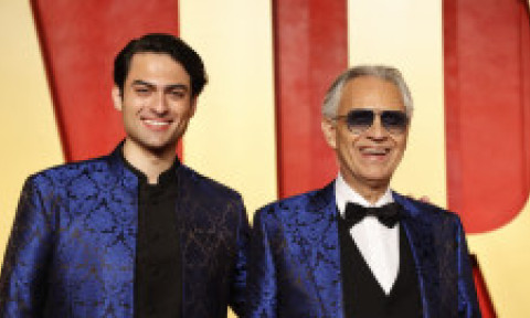 Ce spune Andrea Bocelli despre prestația fiului său, Matteo, la nunta lui Jeff Bezos și Lauren Sanchez: „Am fost onorat!”