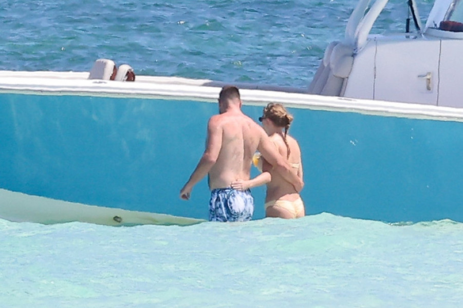 taylor swift si travis kelce