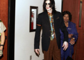 Vedete care au fost la un pas de moarte pe 11 septembrie 2001. Cum a scăpat Michael Jackson de atentatele care au schimbat lumea
