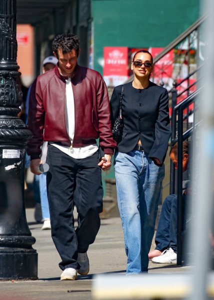 Dua Lipa și Callum Turner / Profimedia Images