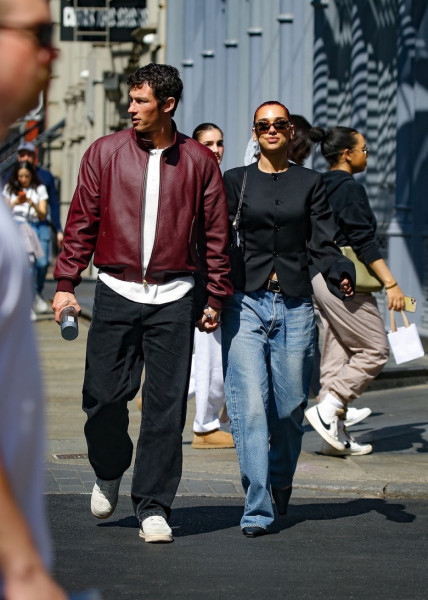 Dua Lipa și Callum Turner / Profimedia Images