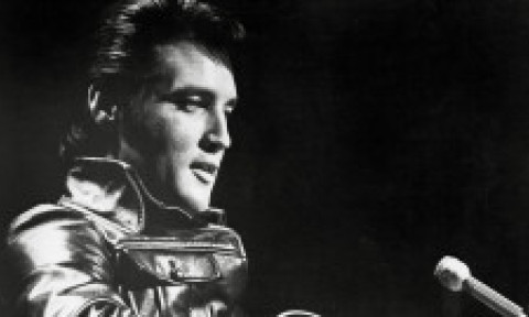Elvis Presley, de la celebritate absolută la decădere. Ce ar fi produs „prăbușirea” lui: „I-a fost greu să suporte toate astea”
