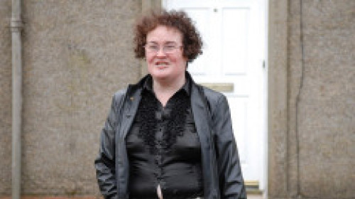 Susan Boyle, look nou la 64 de ani. Cum arată azi femeia simplă cu voce de înger, care a trecut printr-un AVC, dar a rămas optimistă