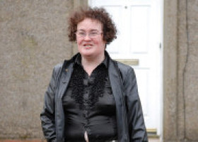 Susan Boyle, look nou la 64 de ani. Cum arată azi femeia simplă cu voce de înger, care a trecut printr-un AVC, dar a rămas optimistă