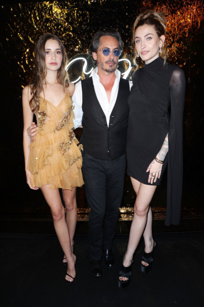 Savannah Hennessy, Kilian Hennessy și Paris Jackson/ Profimedia