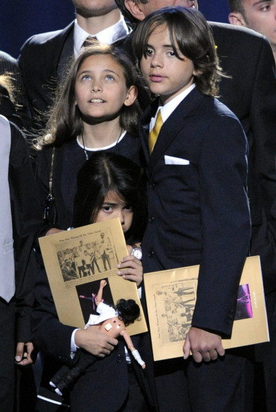 Copiii lui Michael Jackson, Prince, Blanket și Paris/ Profimedia