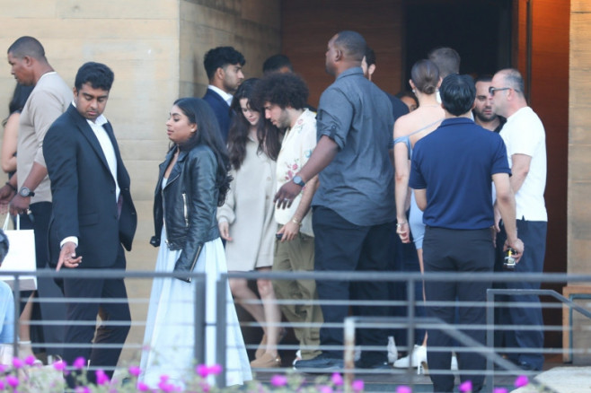 Selena Gomez and Benny Blanco Leave Nobu Malibu After Dinner, Comforting Each Other Following Car Trouble