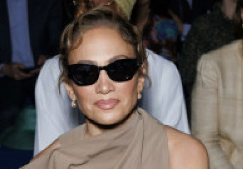 Jennifer Lopez, zbor la clasa economic. Imagini unice cu JLo, surprinse în timpul unei curse Napoli-Paris