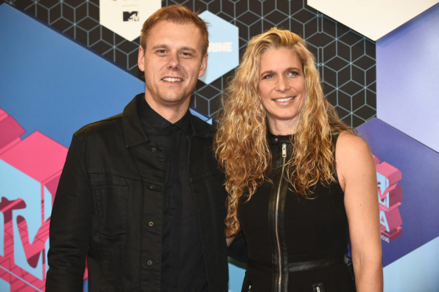 armin van buuren si sotia (4)