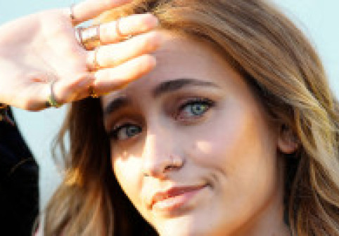 Paris Jackson, zâmbitoare în imagini rare alături de mama sa, Debbie Rowe. Cele două, deschise să-și repare relația