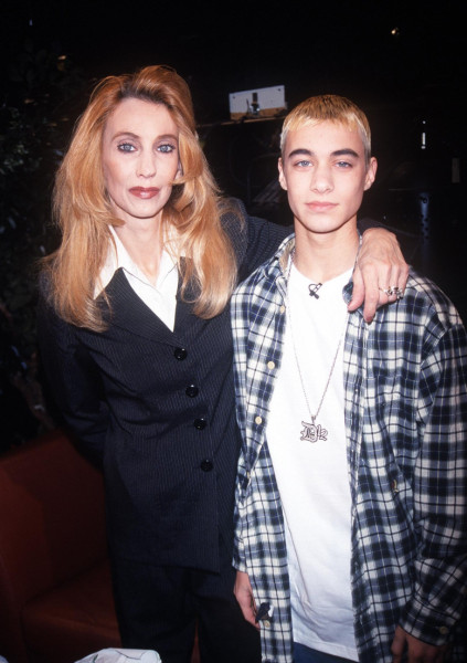 fratele si mama lui eminem
