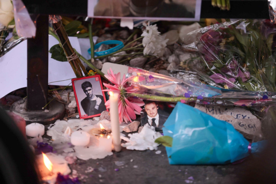 Liam Payne fans street memorial