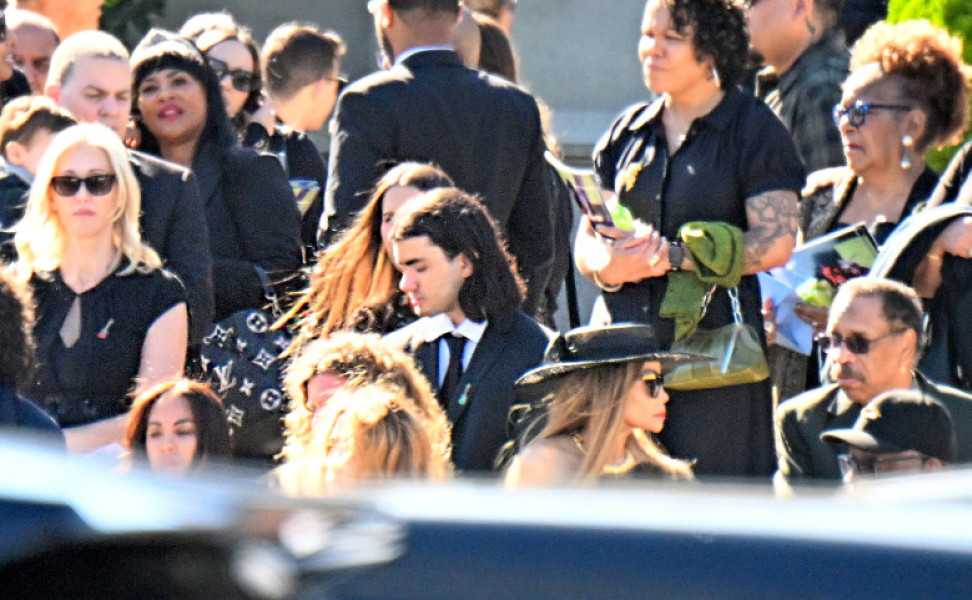 ** PREMIUM EXCLUSIVE **Motown legend Tito Jackson was laid to rest in LA with members of the famous family coming together to celebrate his life.