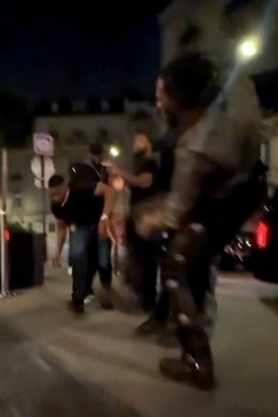Offset a fost implicat într-o bătaie în mijlocul unei străzi din Paris/ Profimedia