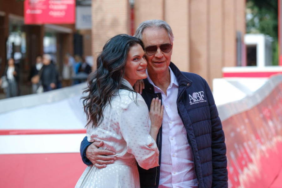 Rome, Italy. 20th Oct, 2024. Veronica Berti (L) and Andrea Bocelli (R) attend the photocall for the movie Andrea Bocelli 30: The celebration pose during the 19th Rome Film Festival at Auditorium Parco Della Musica in Rome. Credit: SOPA Images Limited/Alam