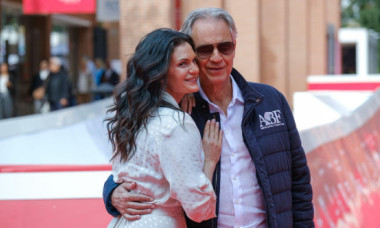 Soția tenorului Andrea Bocelli, imagine rară din vacanță. Fanii au reacționat imediat: „Pari atât de fericită și de frumoasă”