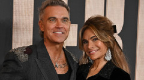 Robbie Williams le-a interzis copiilor lui să dețină telefoane mobile. Explicația artistului
