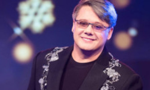 Cum arăta Fuego când era doar un copil: „Ochii visau scene mari, dar sufletul mă ținea în fața blocului!” Poza rară i-a cucerit pe fani