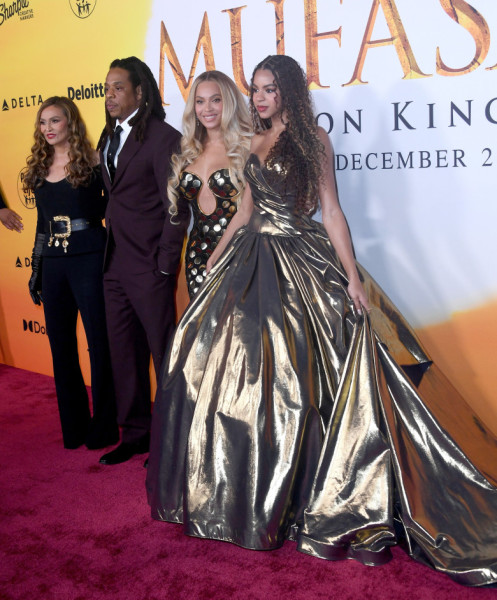 Beyonce și Jay-Z, apariție rară cu fiica lor Blue Ivy/ Profimedia