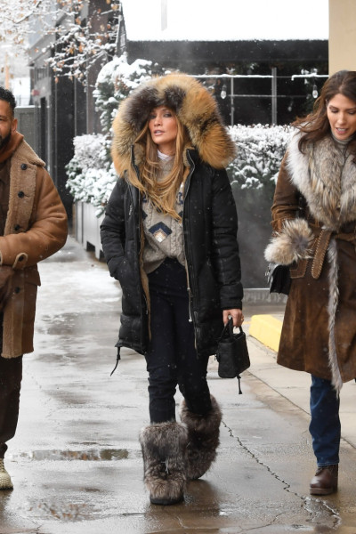 Jennifer Lopez is Spotted Stepping Out on Christmas Day in Aspen