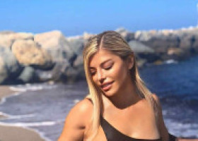 Cum arată mama Loredanei la 80 de ani. Leonida Groza, rămasă văduvă recent, vacanță în Maldive alături de fiica ei