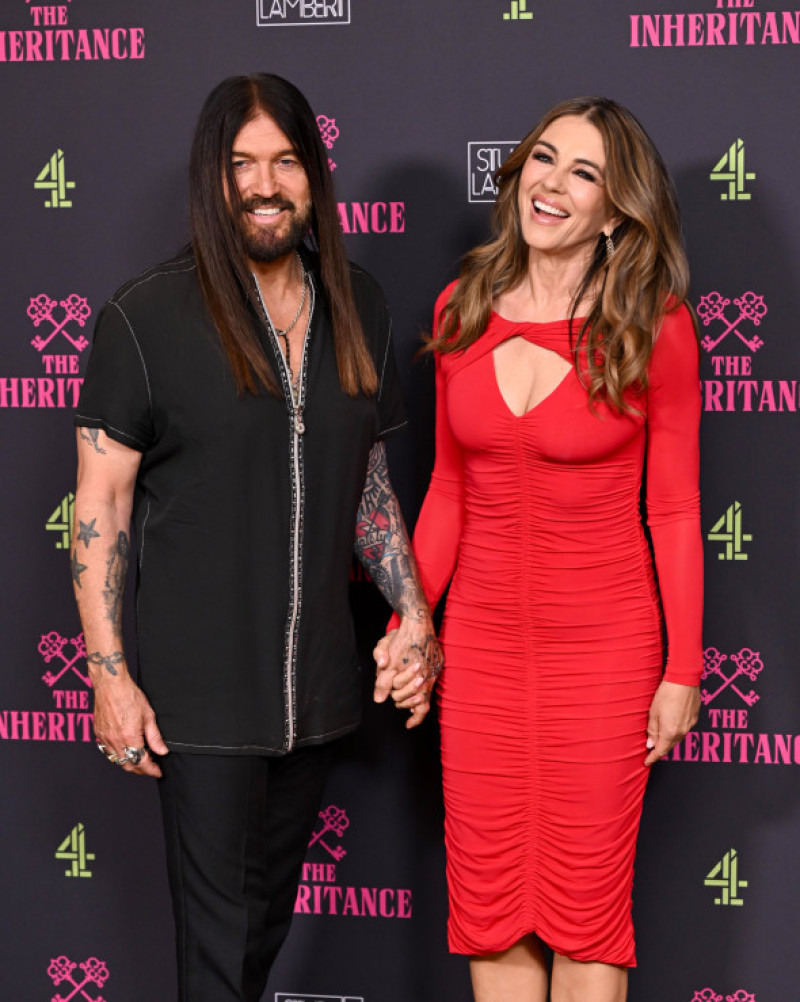 Elizabeth Hurley și Billy Ray Cyrus/ Profimedia