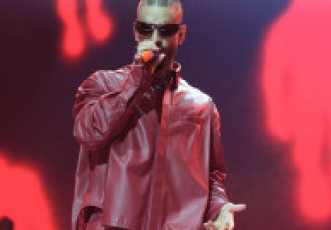 Maluma și-a întrerupt concertul pentru a-i atrage atenția unei mame din public: „E responsabilitatea ta”. Imaginile sunt virale