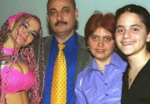 Andreea Antonescu rememorează cel mai greu moment al vieții sale, pierderea tatălui la doar 18 ani: "Singurul lucru care m-a doborât"