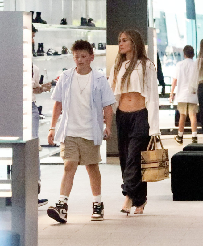 Jennifer Lopez Stuns in Crop Top During Saturday Shopping Spree With Ex Ben Affleck's Son Samuel