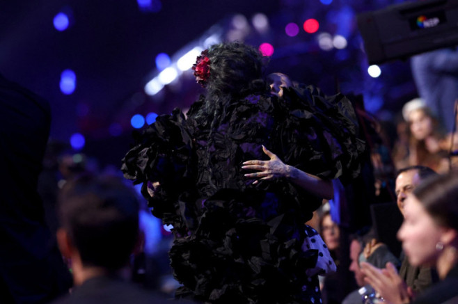 gaga, grande (3)