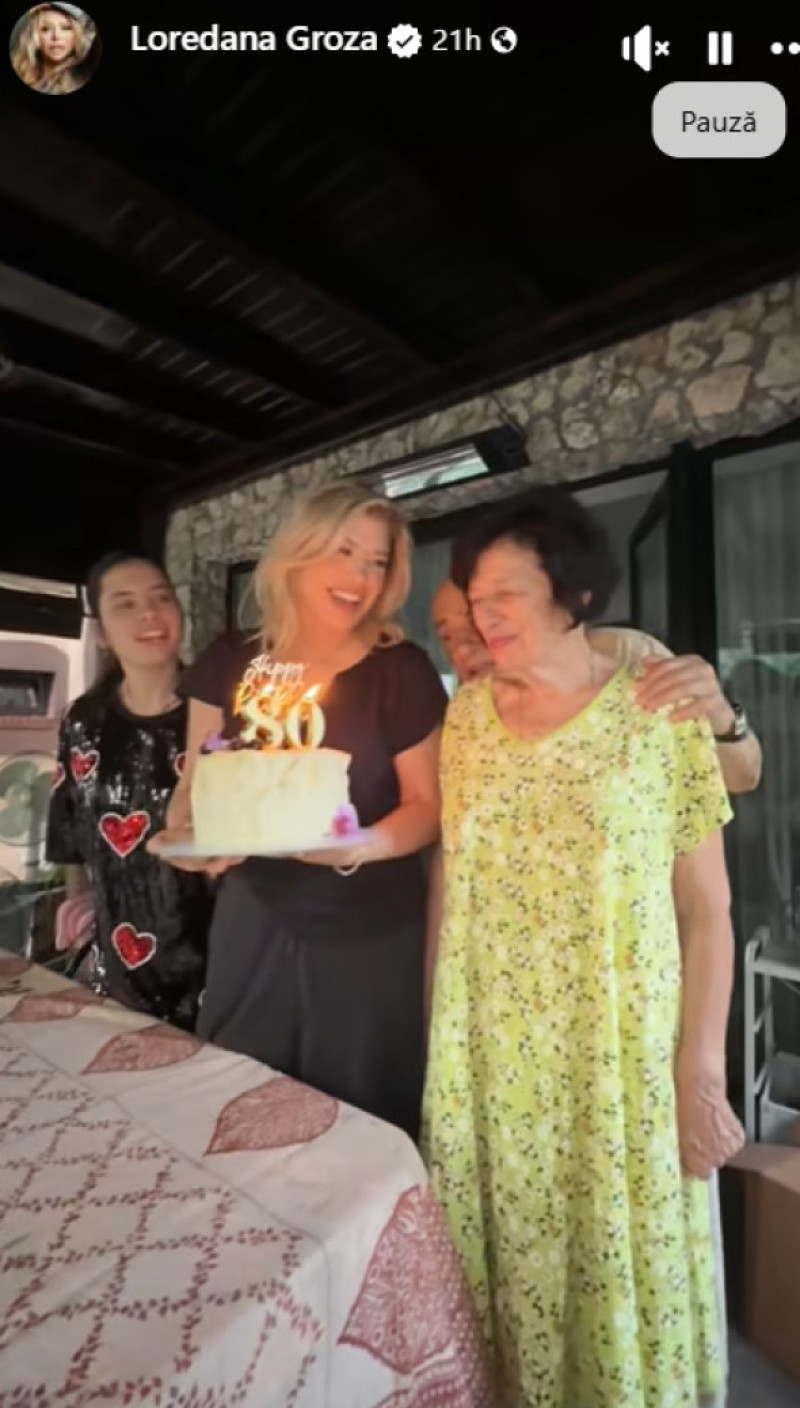 zi de nastere mama loredana groza (2)