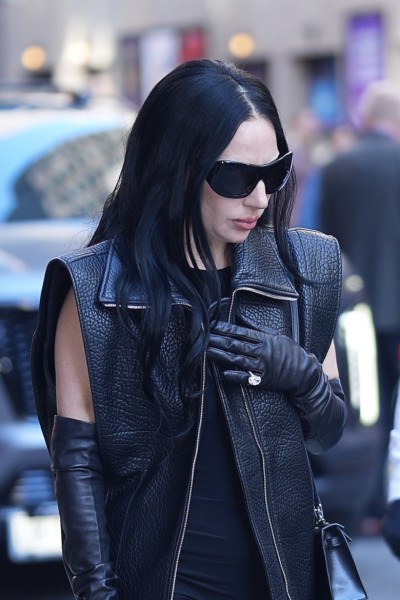 Lady Gaga arrives at the Stephen Colbert Show in rockstar mode