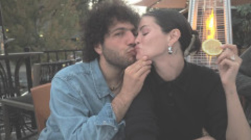 Selena Gomez și Benny Blanco, vacanță în natură după petrecerea burlacilor. Cei doi urmează să se căsătorească luna aceasta