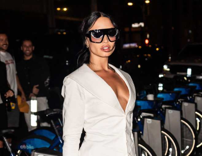 Arrivals at Luar fashion show - 15 Sep 2025