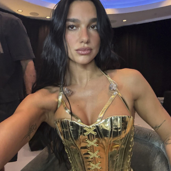 Dua Lipa