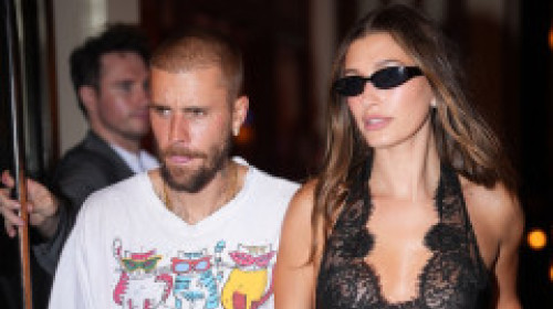 Val de reacții după ce Justin Bieber a apărut într-o pădure, plimbându-se pe un scuter în lenjerie: „Trăiește cea mai bună viață!”