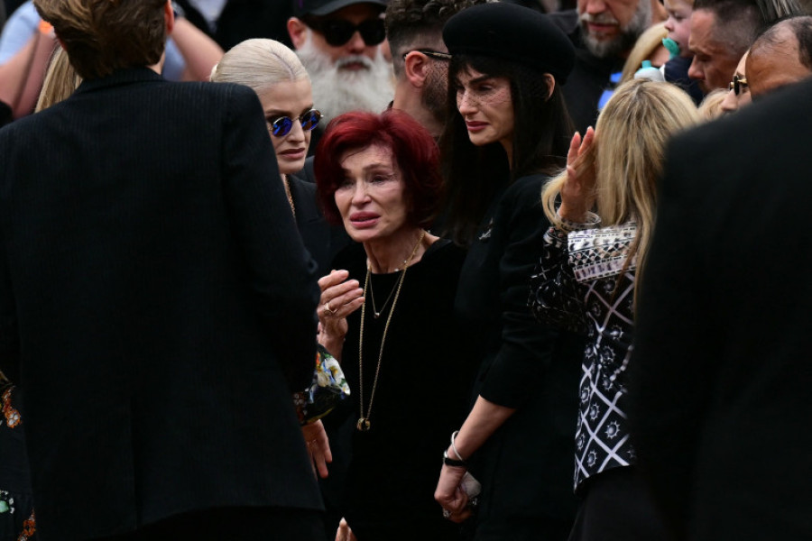 Sharon Osbourne la înmormântarea lui Ozzy Osbourne/ Profimedia